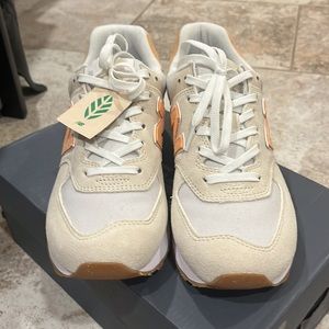 New Balance women’s 574 sneaker